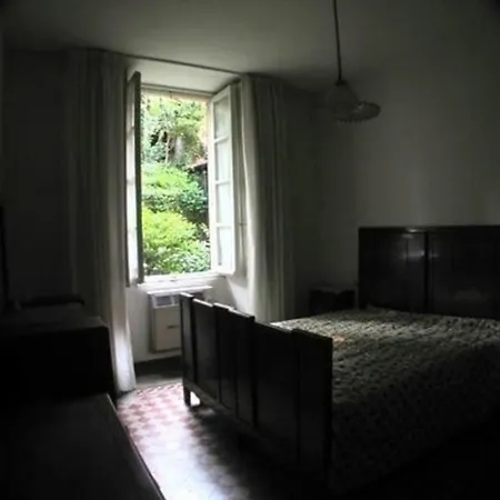 Mit Garten In Einem Alten Haus Appartamento Belgirate